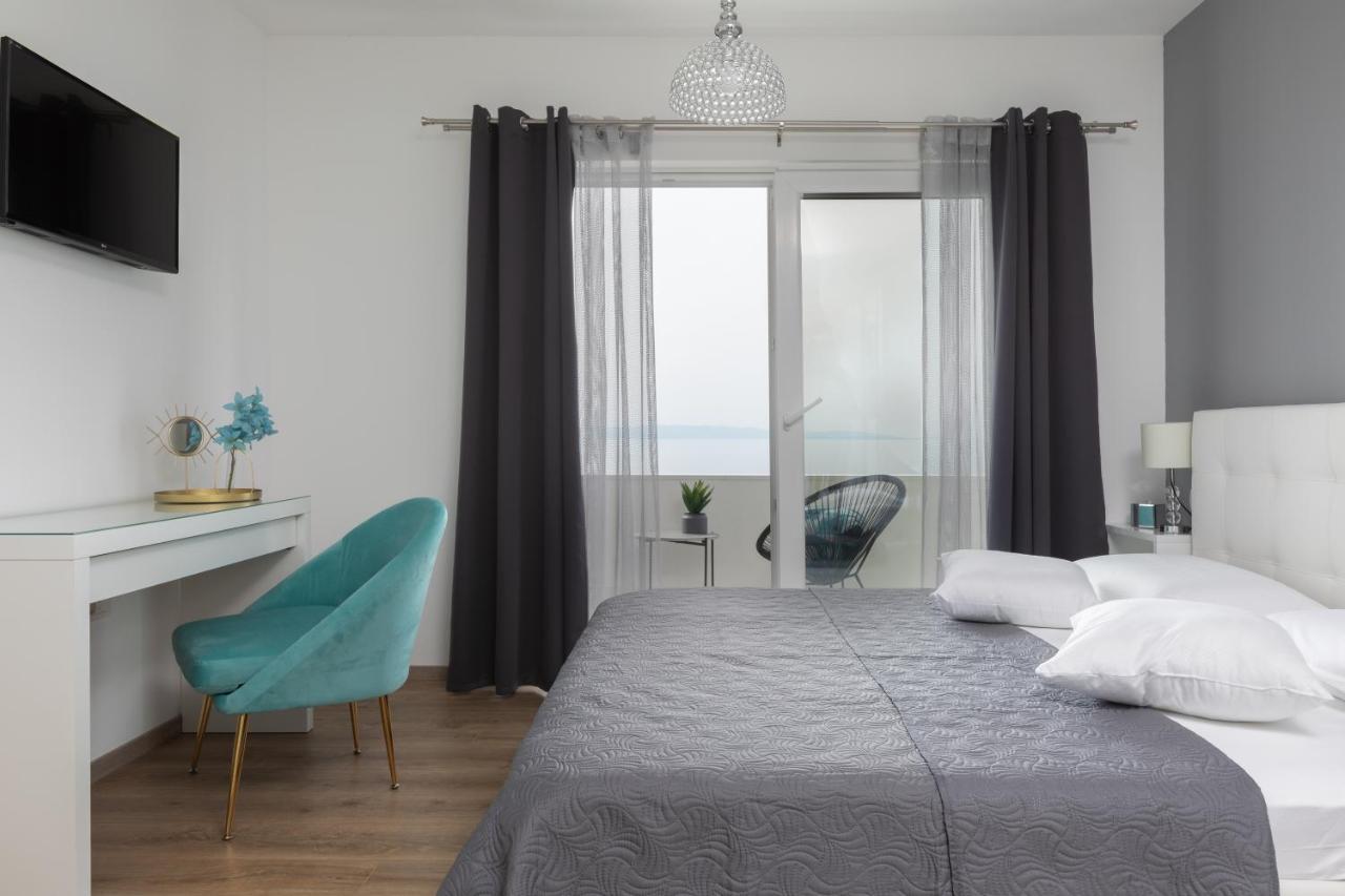 Luxury Holiday Home Dioniz Podgora Rum bild